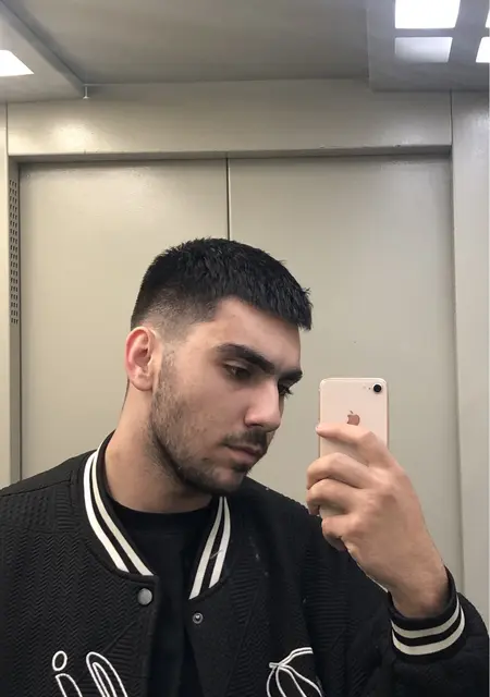 Я Александр, 20, знакомлюсь без обязательств в Серпухове