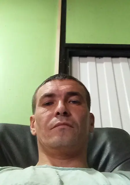 Игорь из Воронежа, ищу на сайте знакомства без обязательств