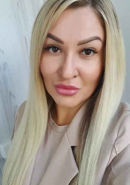 Я Лида, 33, из Читы, ищу знакомство для приятного времяпровождения