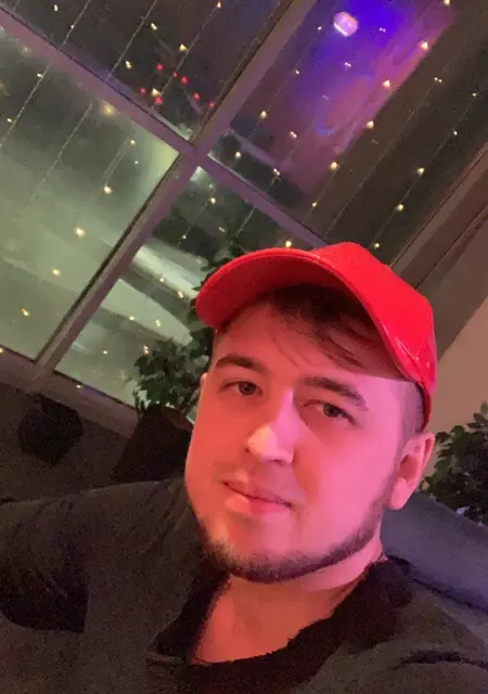Я Илья, 32, из Чебоксар, ищу знакомство для открытые отношения