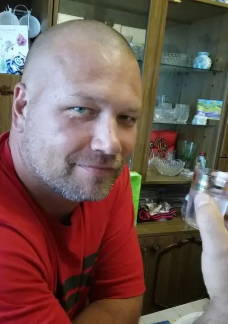 Я Алексей, 48, знакомлюсь без обязательств в Воронеже