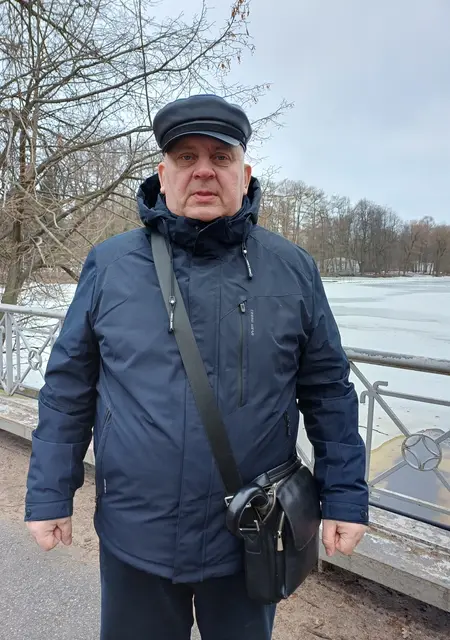 Я Олег, 61, знакомлюсь для дружбы в Санкт-Петербурге