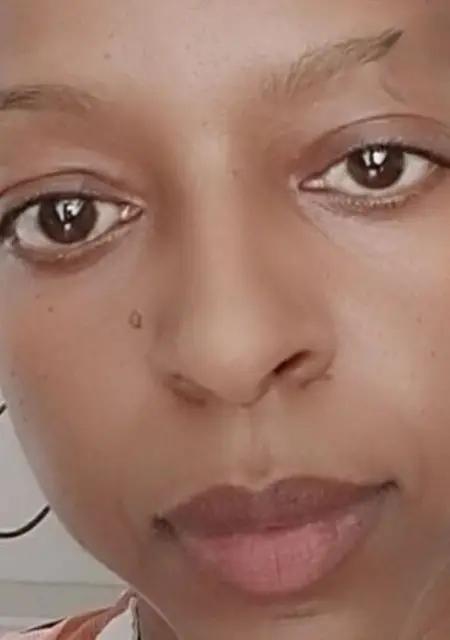 Я Heli, 34, знакомлюсь в Париже