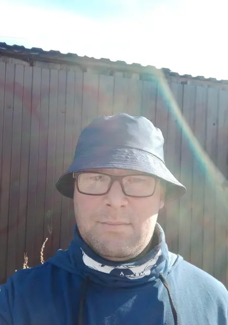 Я Василий, 41, знакомлюсь для постоянных отношений в Елизове