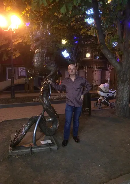 Я Игорь, 33, знакомлюсь для приятного времяпровождения в Мариуполе