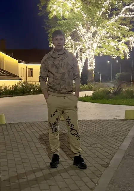 Я Аркадий, 40, из Санкт-Петербурга, ищу знакомства без обязательств