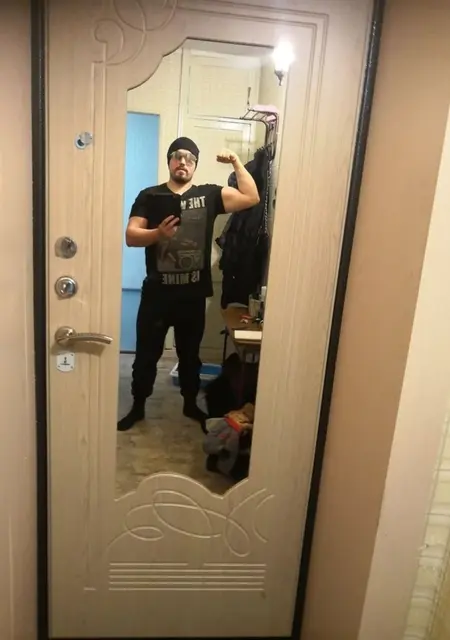 Макс из Каменска-Уральского, ищу на сайте вирта