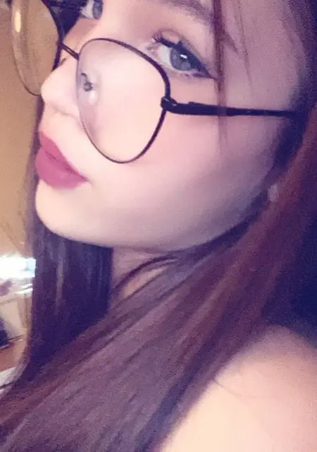 Я Ксения, 22, из Челябинска, ищу знакомство для вирта