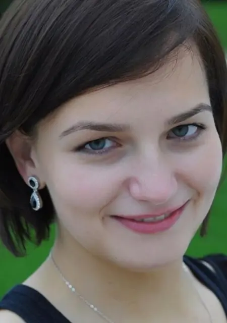 Я Надя, 42, знакомлюсь без обязательств в Санкт-Петербурге