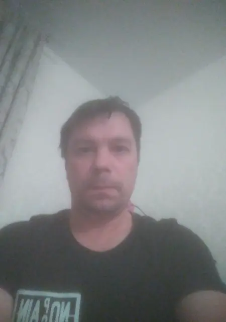 Я Дмитрий, 47, знакомлюсь на одну ночь в Торжке