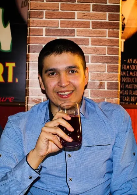 Денис из Верхней Пышмы, ищу на сайте знакомства на одну ночь