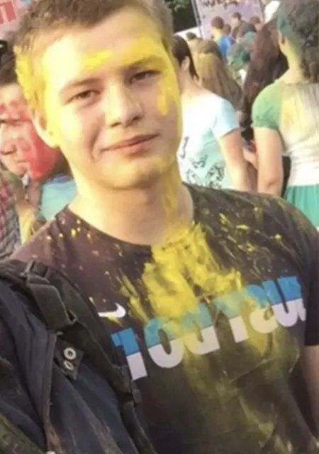 Сергей из Шахт, мне 24, познакомлюсь на одну ночь