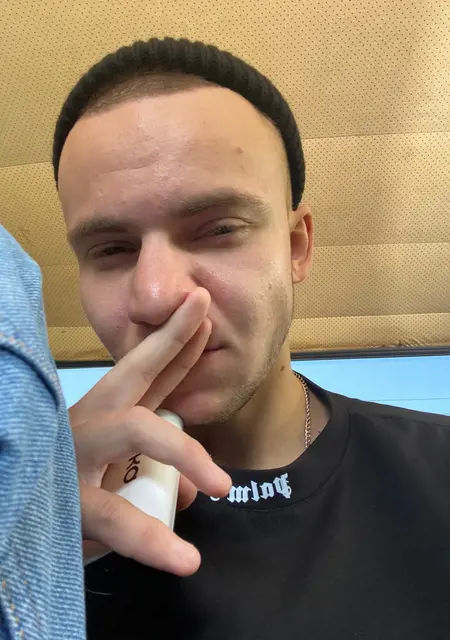 Я Андрей, 23, знакомлюсь для дружбы в Курске