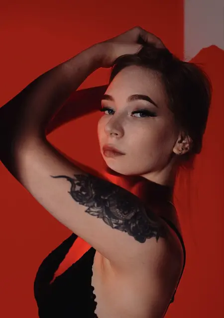 Julia из Семенова, ищу на сайте открытые отношения