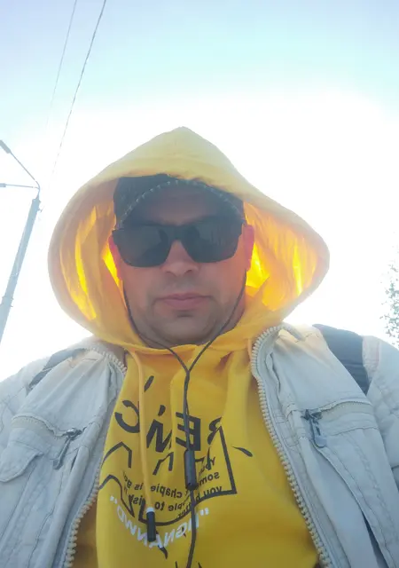 Я Илья, 40, из Петрозаводска, ищу знакомства без обязательств
