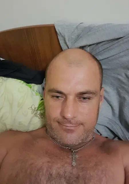 Я Виктор, 48, знакомлюсь для приятного времяпровождения в Астрахани