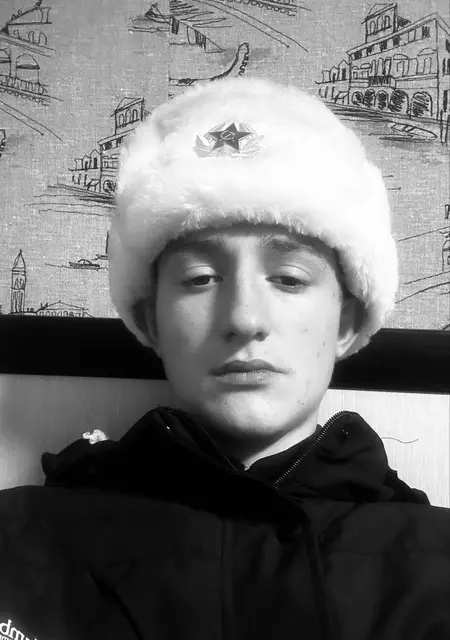 Maks из Санкт-Петербурга, ищу на сайте знакомства без обязательств