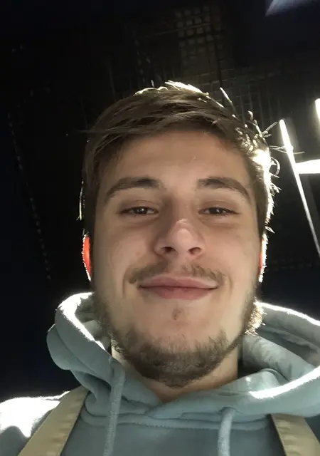 Я Абдул, 23, из Санкт-Петербурга, ищу знакомство для постоянных отношений