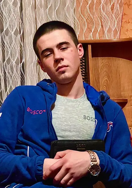 Алекс из Хабаровска, ищу на сайте знакомства на одну ночь