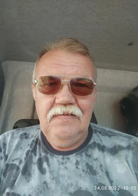 Я Анатолий, 57, знакомлюсь без обязательств в Екатеринбурге