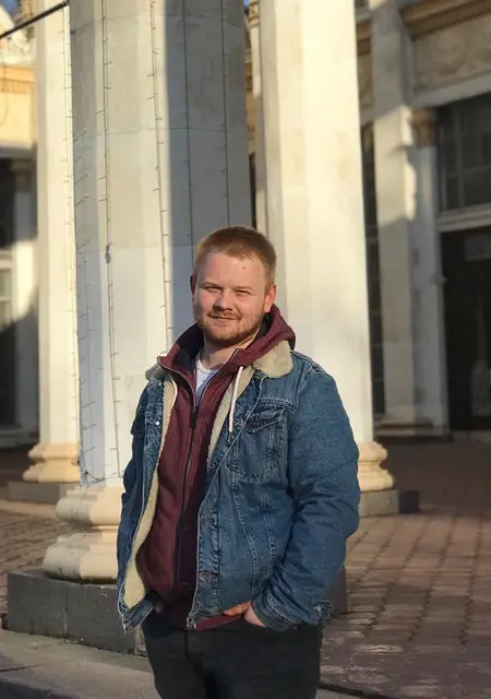 Евгений з Жовті Води, шукаю на сайті знайомства на одну ніч