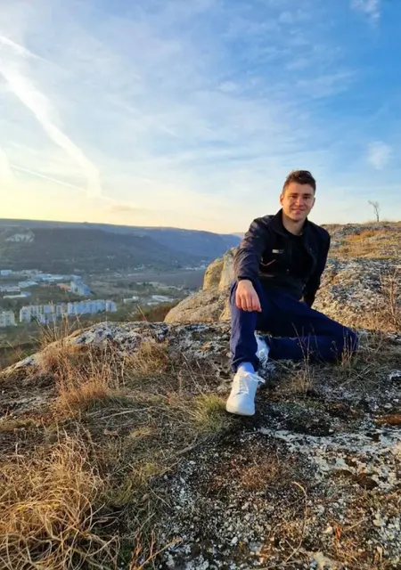 Максим из Пятигорска, мне 38, познакомлюсь для дружбы