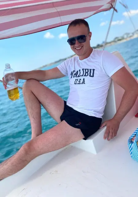 Я Дмитрий, 33, знакомлюсь без обязательств в Рязани