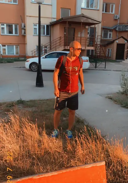 Альберт из Нового Уренгоя, мне 43, познакомлюсь для общения