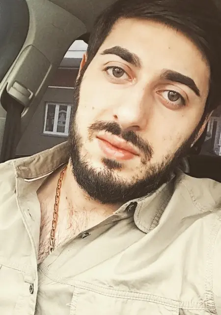 Антон из Пятигорска, ищу на сайте открытые отношения