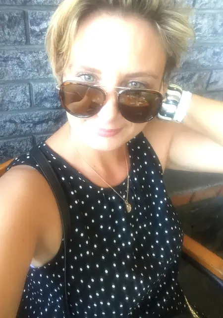 Анна из Черкасс, мне 43, познакомлюсь на одну ночь