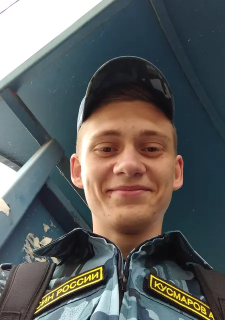 Я Kustarnik, 24, знакомлюсь без обязательств в Сосновоборске