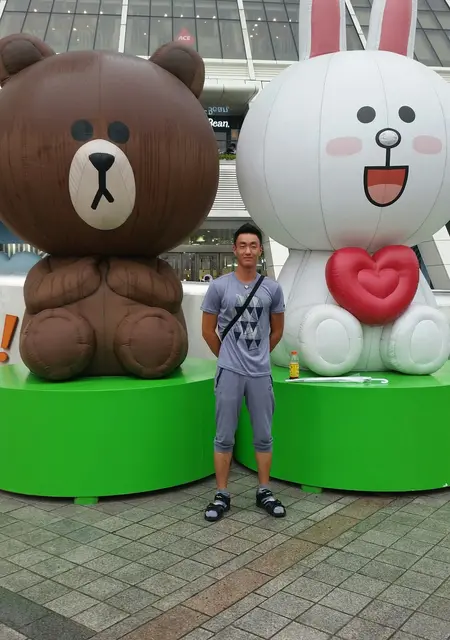 Леонид из Уссурийска, мне 32, познакомлюсь на одну ночь