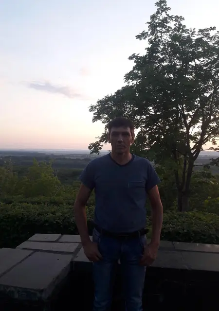 Рузиль из Уфы, мне 50, познакомлюсь без обязательств