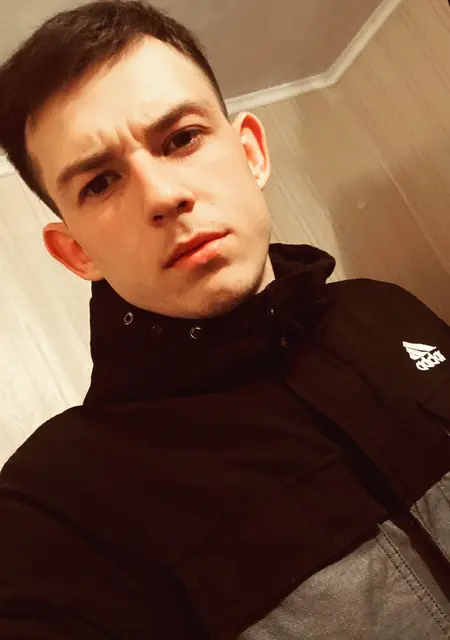 Роберт из Костаная, мне 27, познакомлюсь на одну ночь