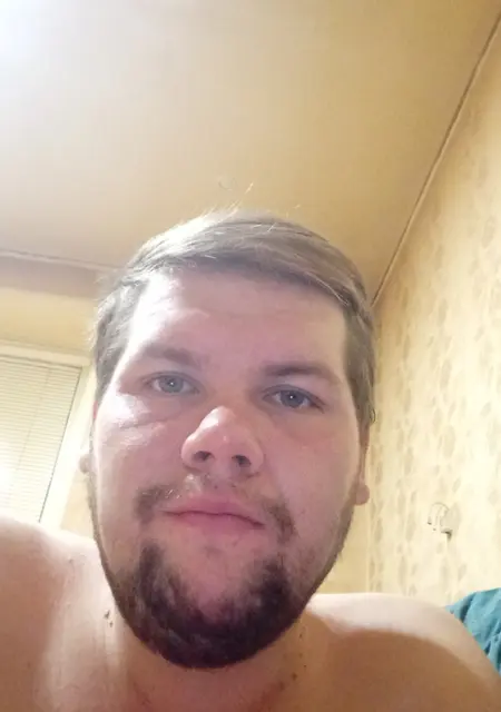 Я Ринат, 29, из Северска, ищу знакомства на одну ночь