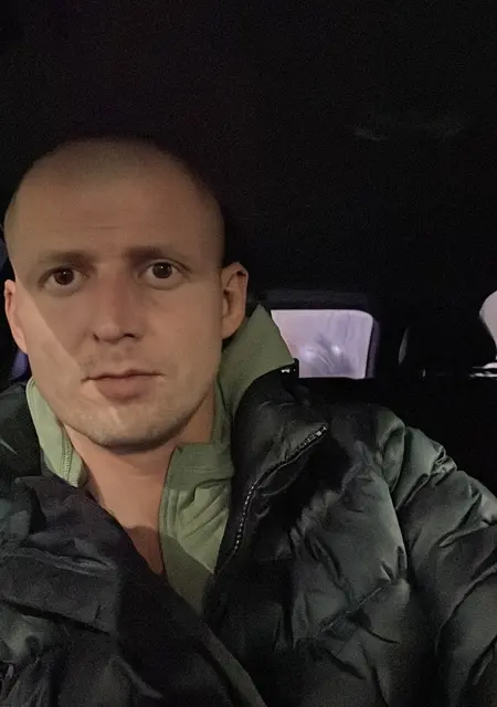 Жека из Серпухова, ищу на сайте приятное времяпровождение