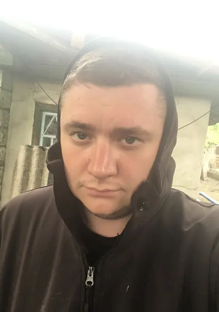 Саша из Донецка, мне 32, познакомлюсь без обязательств