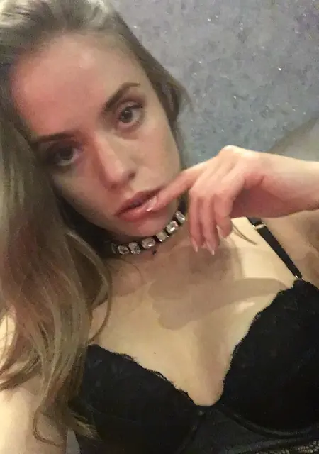 Алиса из Челябинска, ищу на сайте знакомства на одну ночь