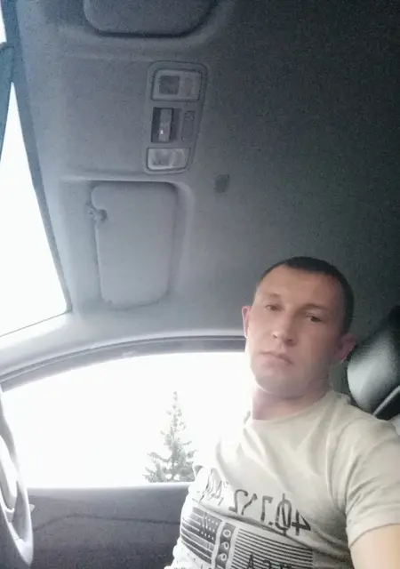 Сергей из Арзамаса, ищу на сайте знакомства без обязательств