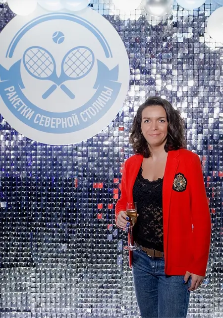 Ekaterina из Санкт-Петербурга, ищу на сайте знакомства без обязательств