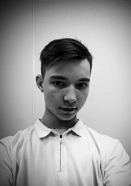 Я Костя, 18, из Ангарска, ищу знакомство для постоянных отношений