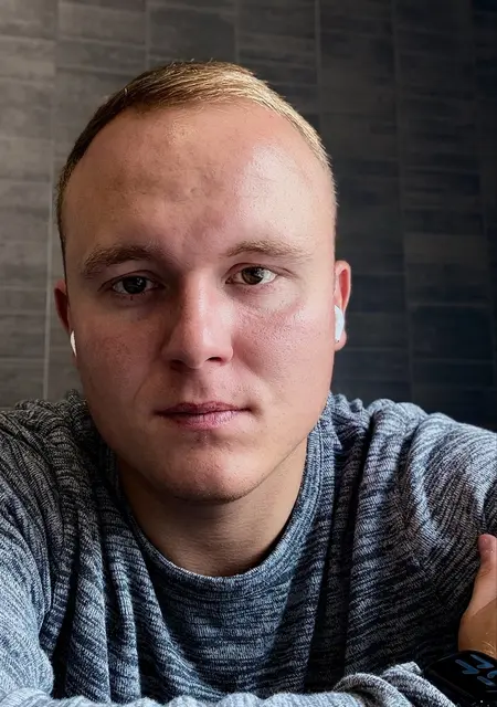 Кирилл из Щелково, мне 28, познакомлюсь для открытые отношения