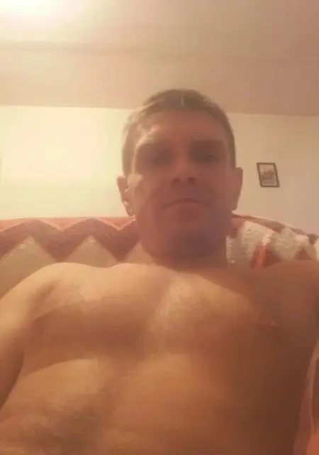 Я Алекс, 42, из Владикавказа, ищу знакомство для дружбы