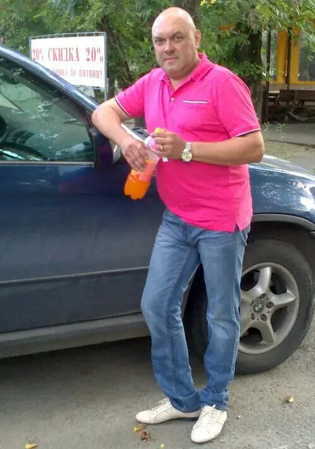 Славик из Новочеркасска, мне 57, познакомлюсь без обязательств