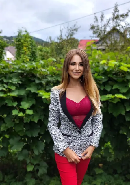 Я Марина, 26 років, знайомлюсь для приємне проведення часу у Івано-Франківськ