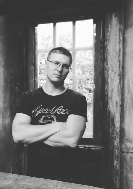 Андрей из Подольска, мне 36, познакомлюсь для вирта