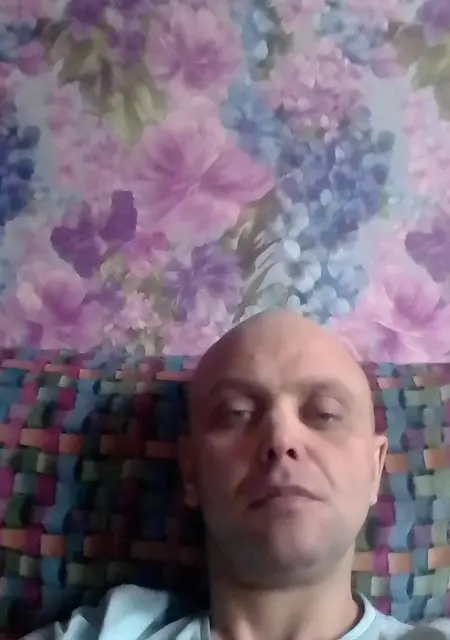 Олег из Ревды, ищу на сайте знакомства без обязательств