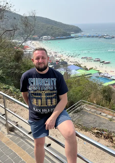 Alexey из Сургута, мне 39, познакомлюсь без обязательств