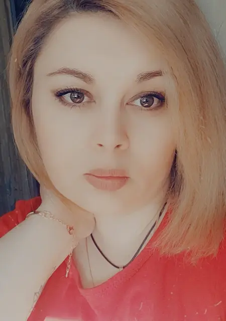 Алеся из Казани, ищу на сайте постоянные отношения
