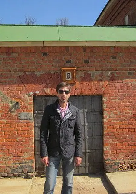 Руслан из Брянска, мне 50, познакомлюсь на одну ночь